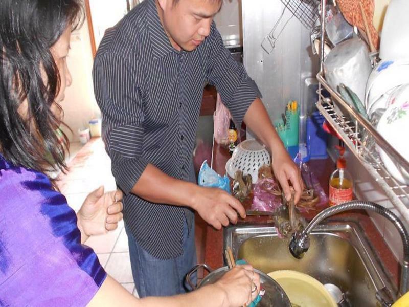 Nha Lan Homestay ฮอยอัน ภายนอก รูปภาพ
