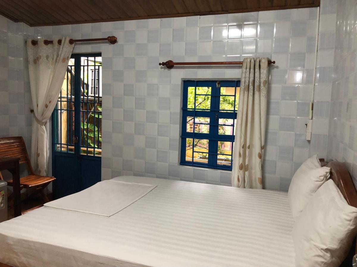 Nha Lan Homestay ฮอยอัน ภายนอก รูปภาพ